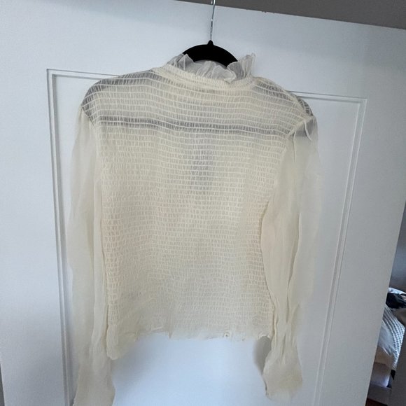 NWT Rag & Bone Kayden Sheer Smocked Ruffle Blouse Sz L in Light Dove - Picture 9 of 9
